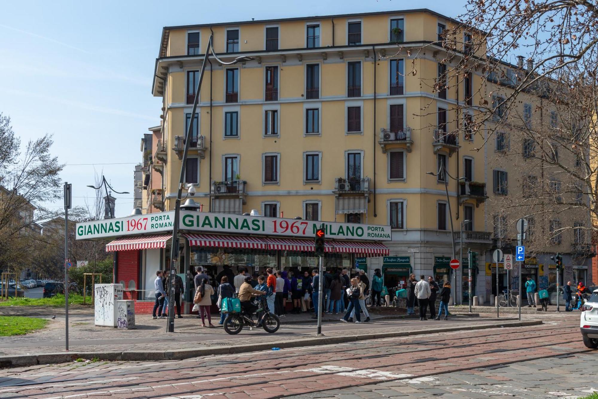Life Is Beautiful Porta Romana Apartment Milan Extérieur photo